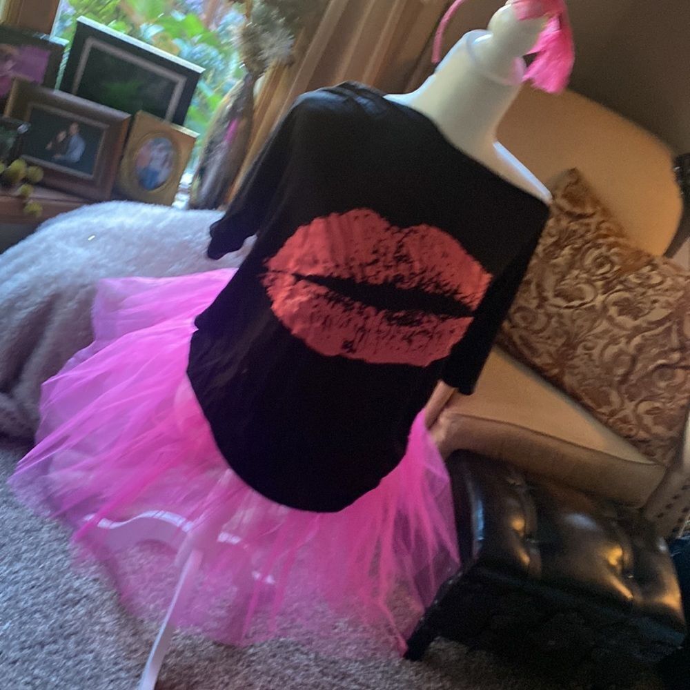 80’s Woman’s costume hot pink tutu leg warmers set